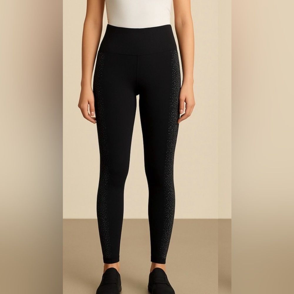 Fabletics SculptKnit High-Waisted LeggingsBlack with SilverDot DetailsizeS(N2)✨